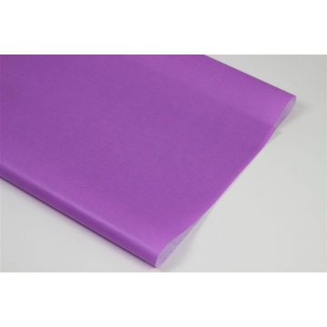 Dárkový balící papír fialový.