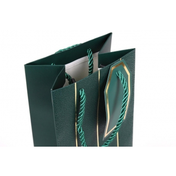 Elegantní taška na víno - ideální pro firemní dárky, svatby nebo slavnostní příležitosti.