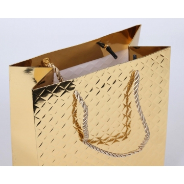 Zlatá dárková papírová taška metal lesk | WrapCo